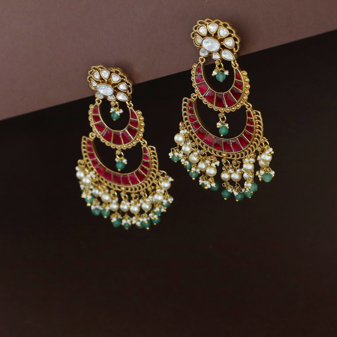 Vainavi Dual Half Moon Jadau Kundan Earring