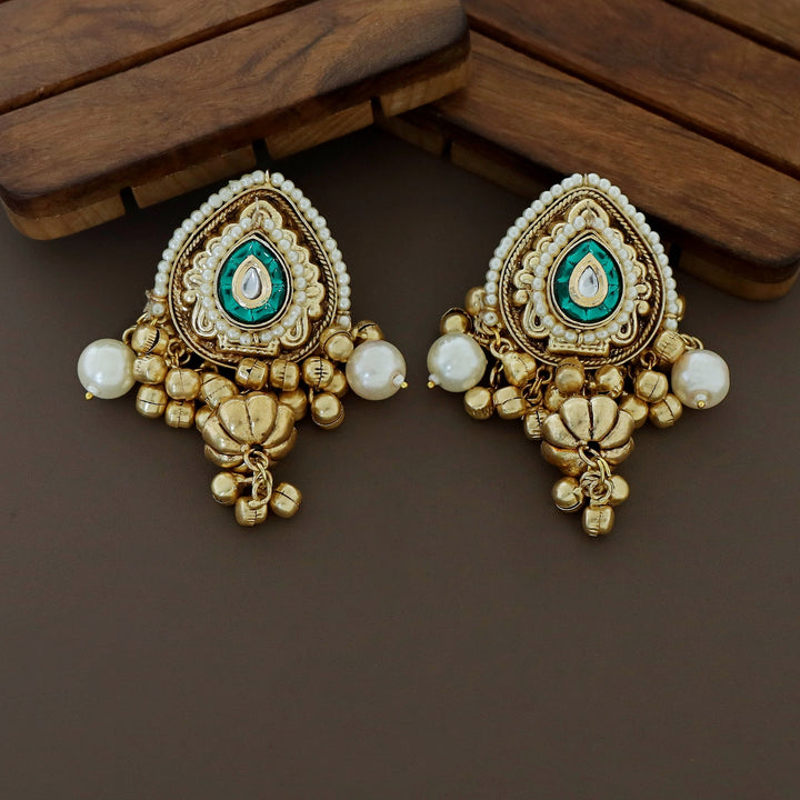 Bahuda Butterfly Jadau Kundan Pearl Choker With Earring