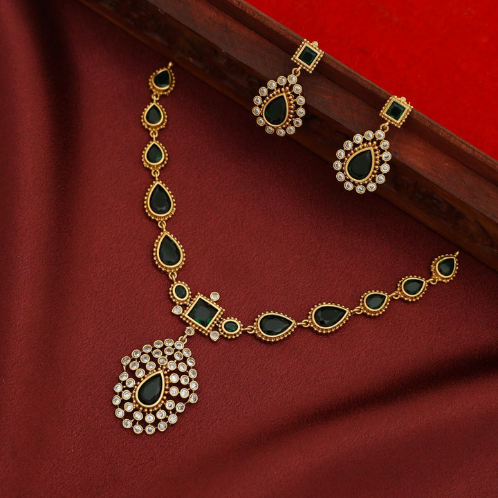 Jyotika  Drop Glossy Short Neckpiece With Earring