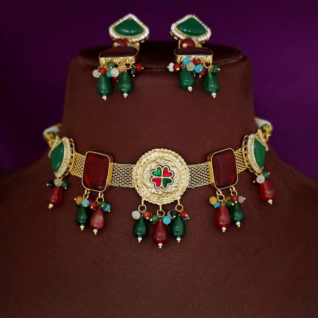 Golden Circle Jadau Kundan Flower Glossy Choker With Earring