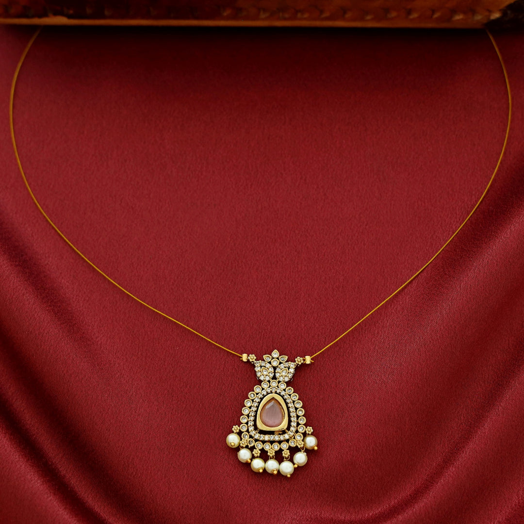 Devina Pearl String Neckpiece