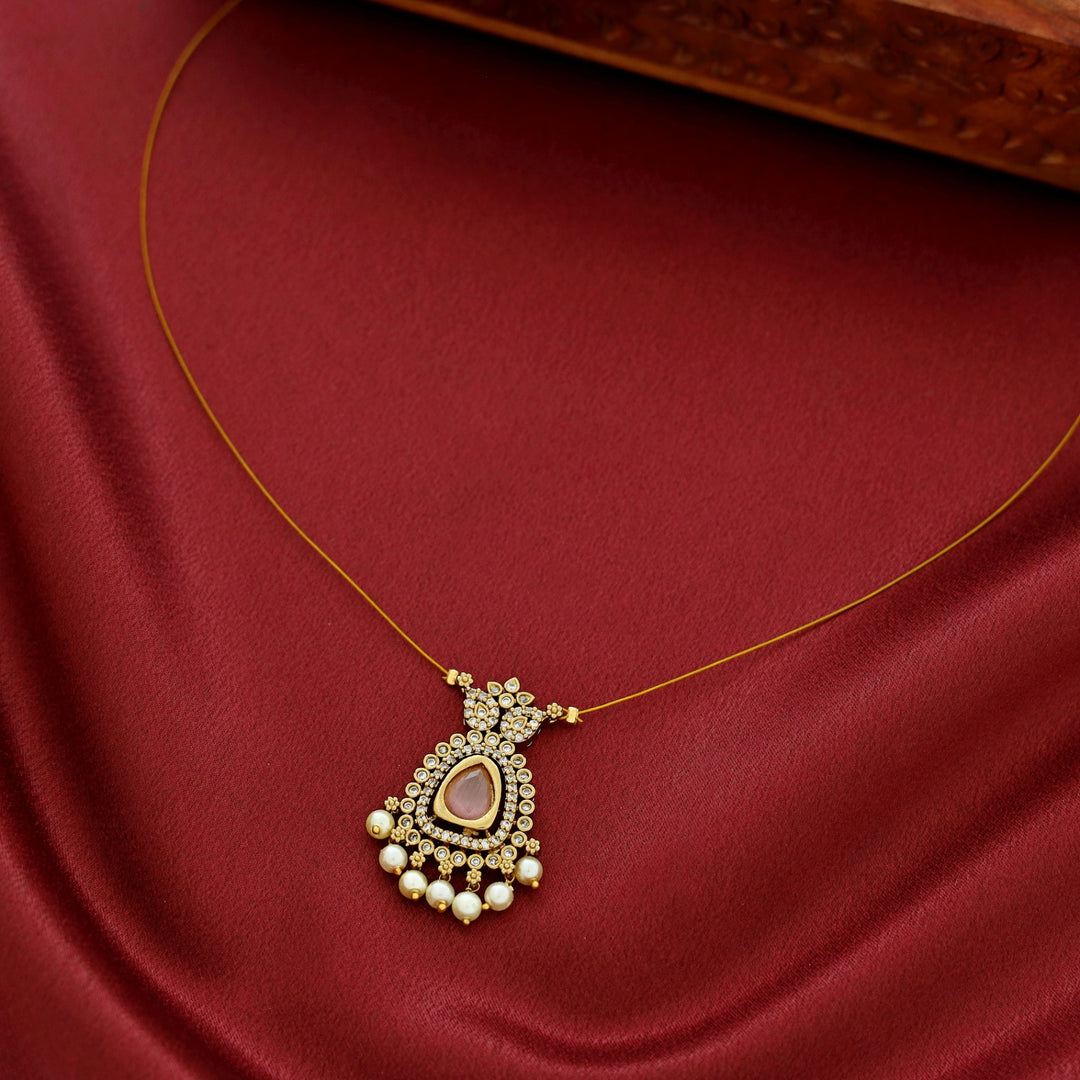 Devina Pearl String Neckpiece