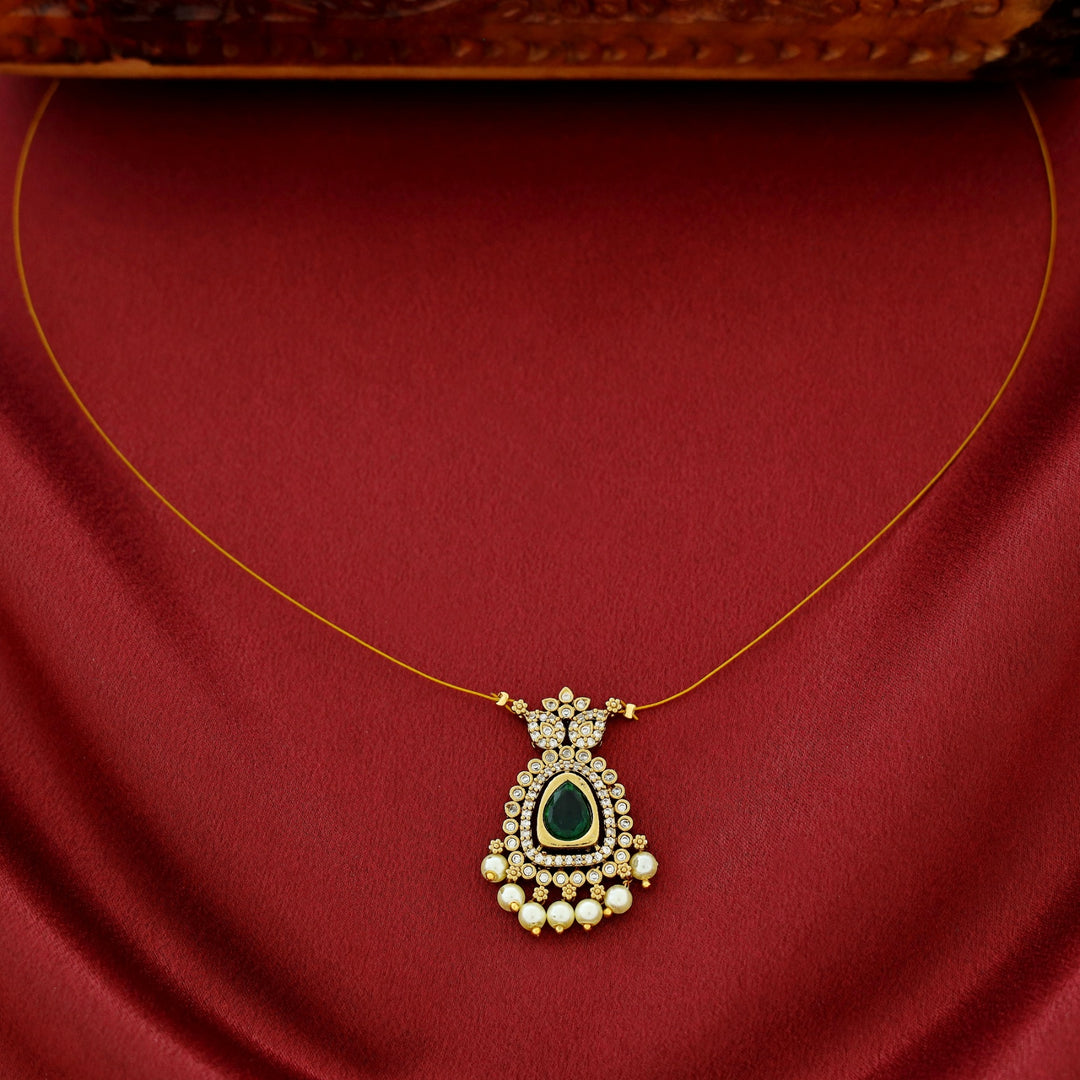 Devina Pearl String Neckpiece