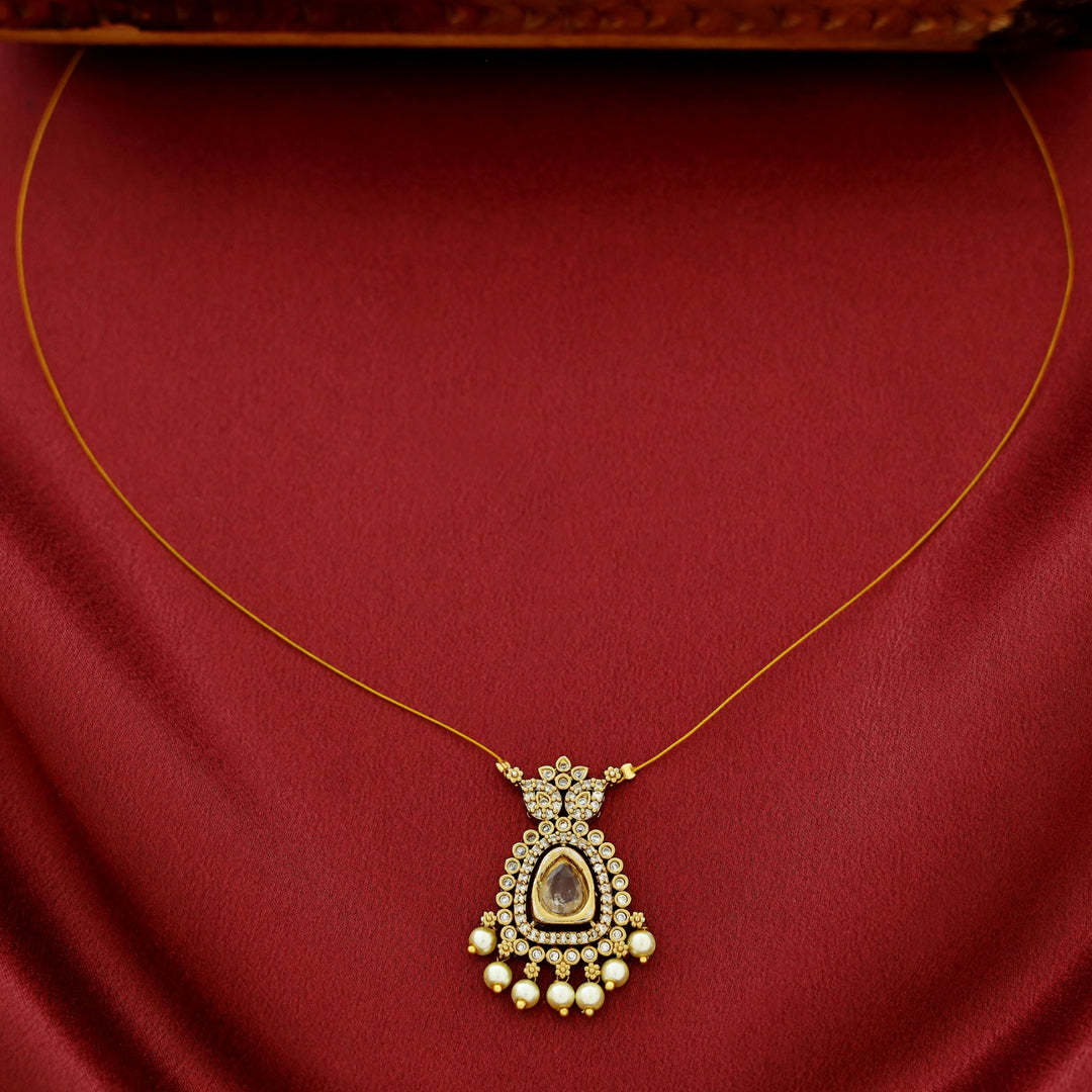 Devina Pearl String Neckpiece