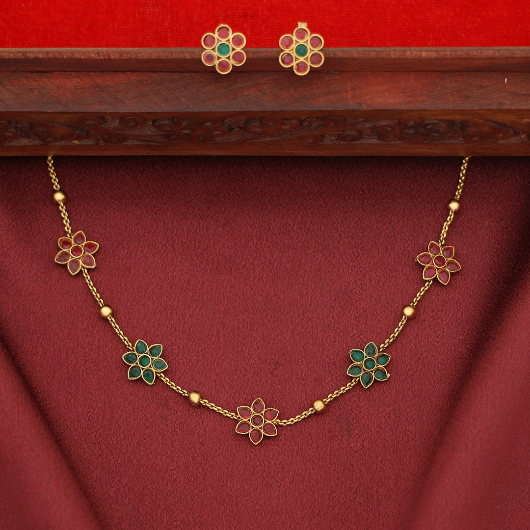 Thridha Golden Ball Flower Choker With Stud