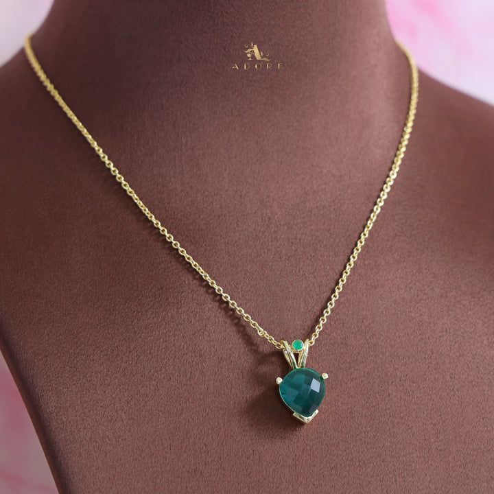 Millie Glossy Claw Drop Neckpiece