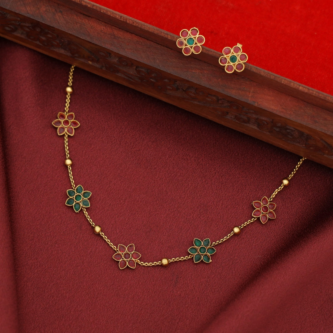 Thridha Golden Ball Flower Choker With Stud