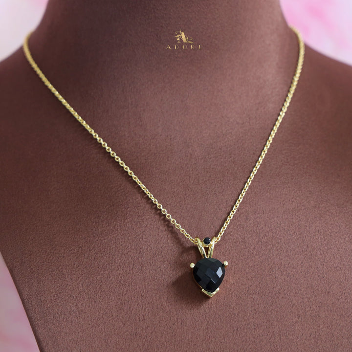 Millie Glossy Claw Drop Neckpiece