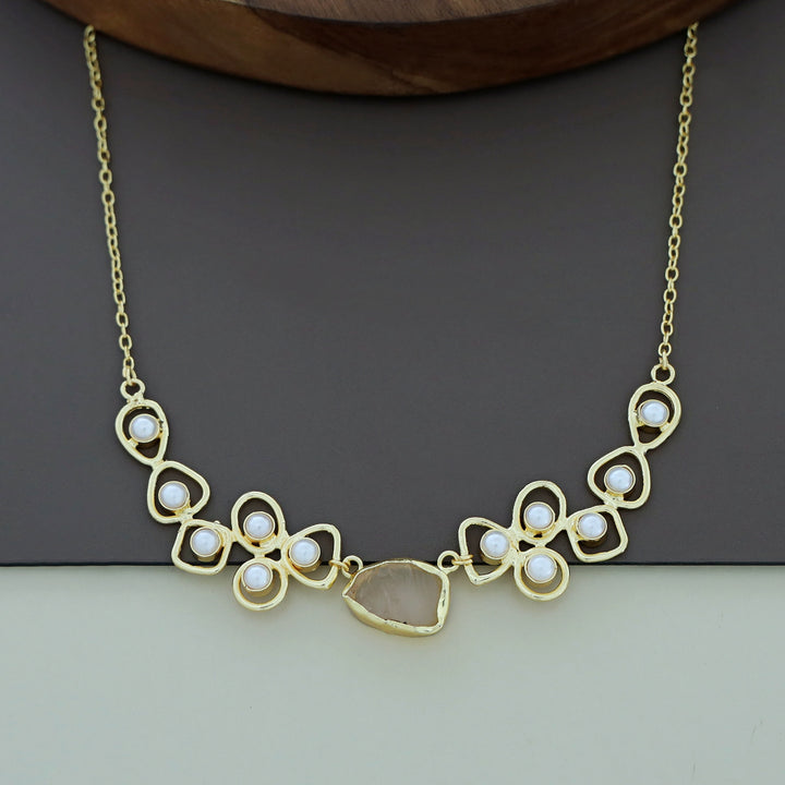 Sabera Raw Stone Pearl Neckpiece