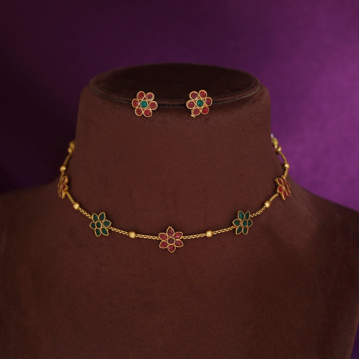 Thridha Golden Ball Flower Choker With Stud