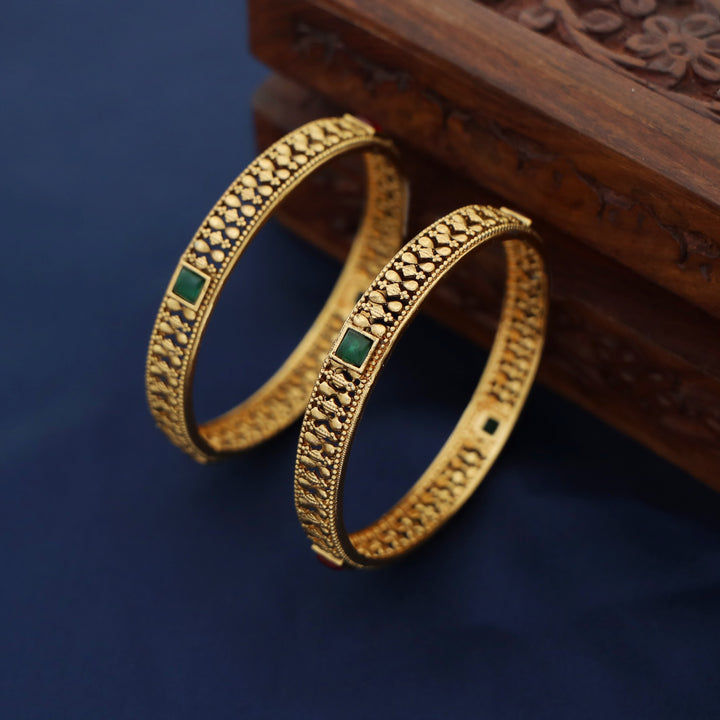 Kanchana Square Bangle (Set Of 2)