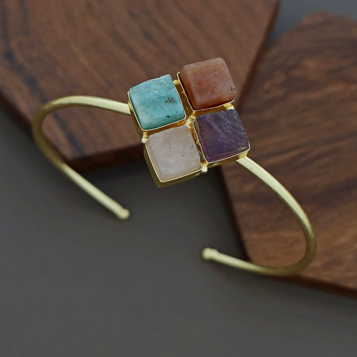 Roshva Tetra Raw Stone Bangle