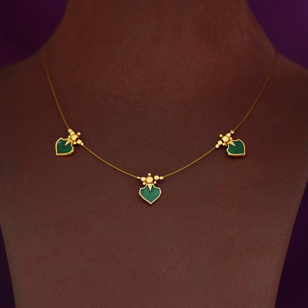Hemangi Tri Palakka String Neckpiece