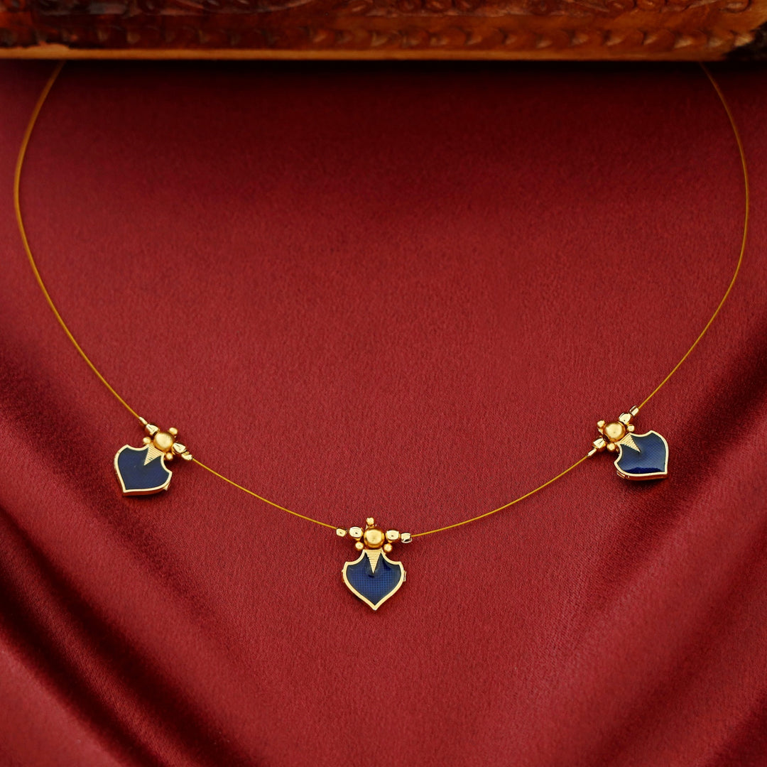 Hemangi Tri Palakka String Neckpiece
