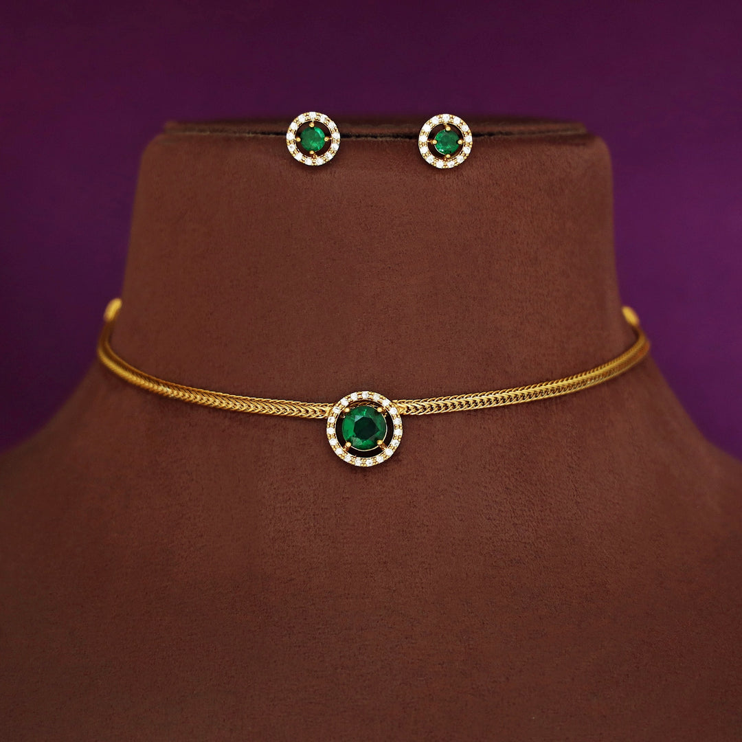 Laasya Curvy Round Choker With Stud