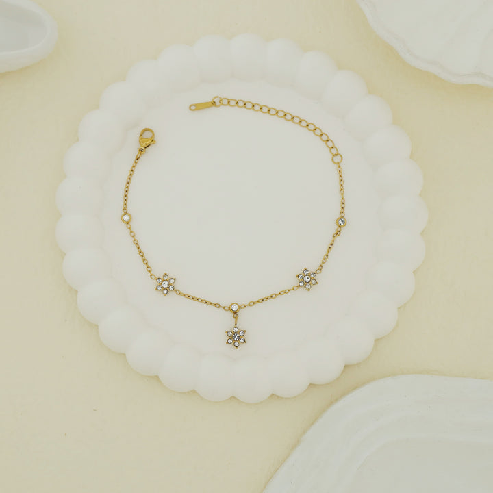 Sira Flower Bracelet