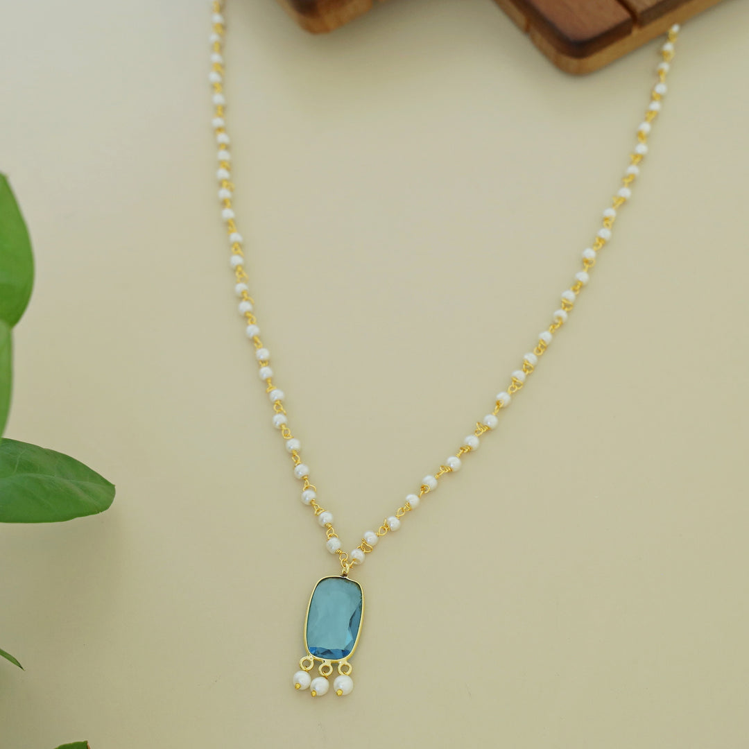 Nasmiya Rectangle Glossy Long Neckpiece