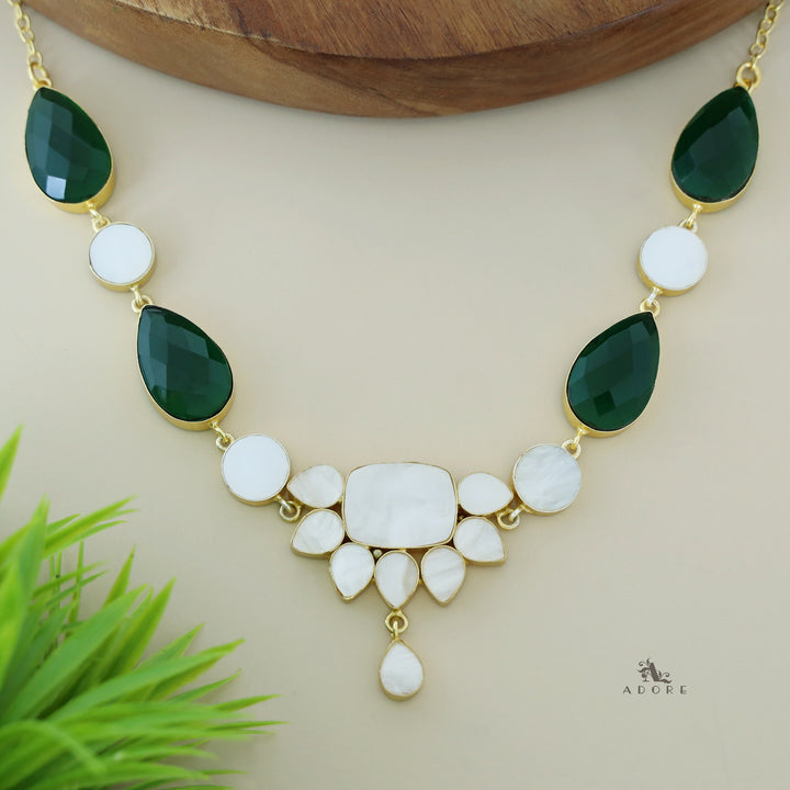 Dew Drop Flower MOP Short Neckpiece