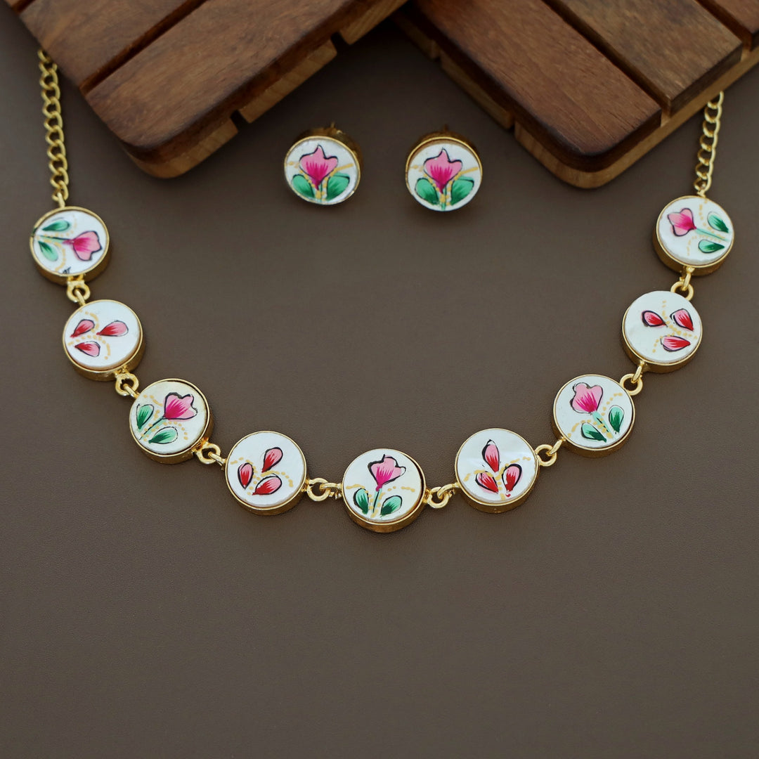 Circle MOP Hand Painted Choker With Stud