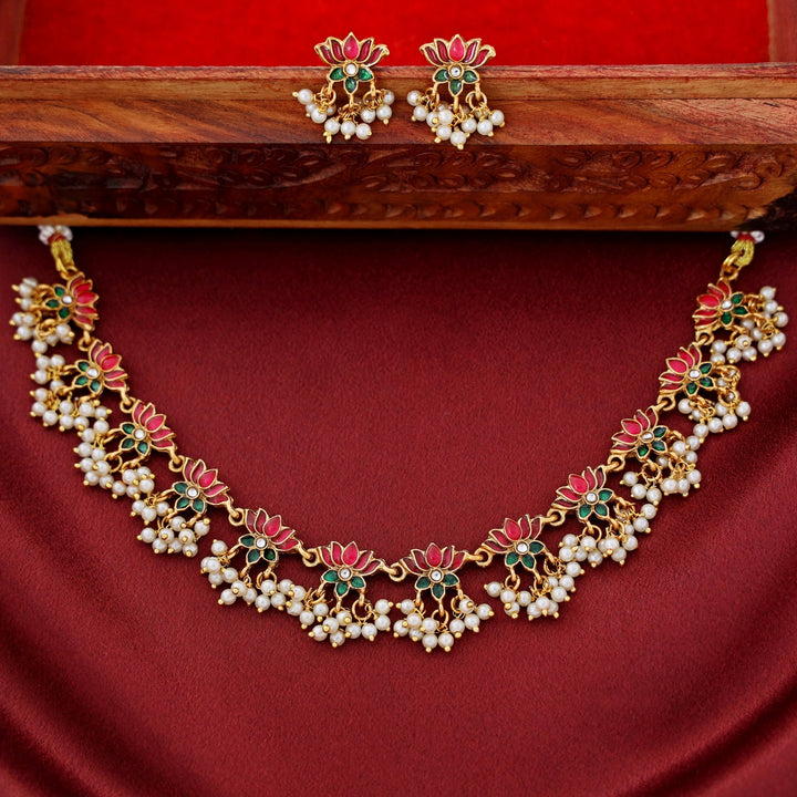 Arusha Mini Lotus Pearl Short Neckpiece with Earring