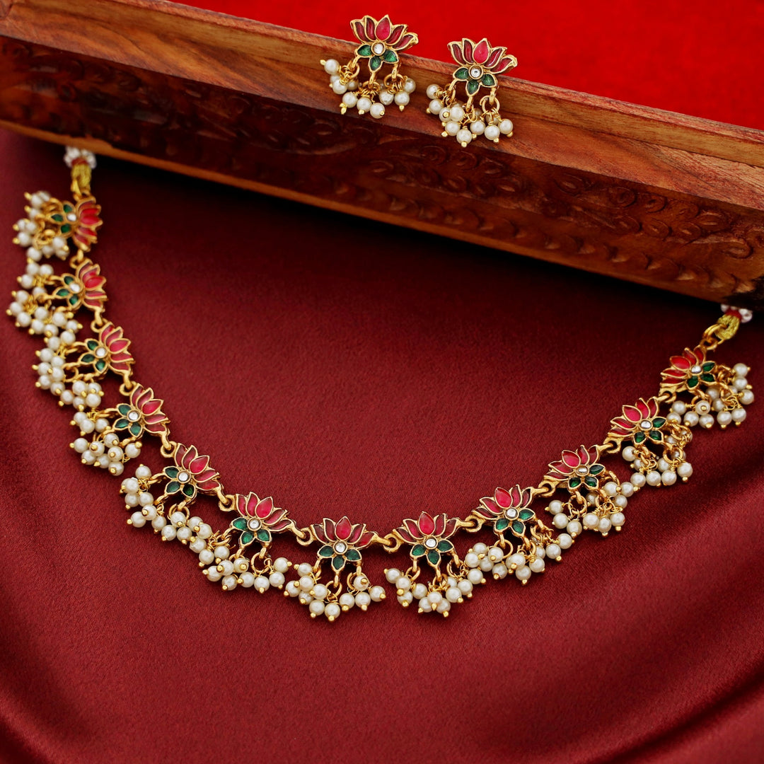 Arusha Mini Lotus Pearl Short Neckpiece with Earring