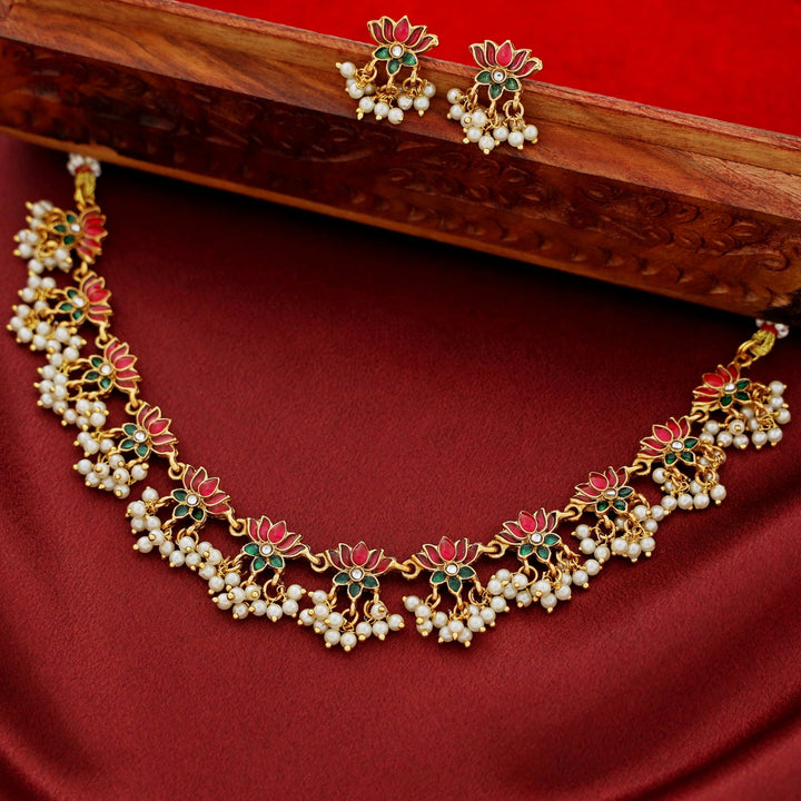 Arusha Mini Lotus Pearl Short Neckpiece with Earring