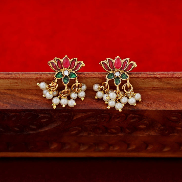 Arusha Mini Lotus Pearl Short Neckpiece with Earring
