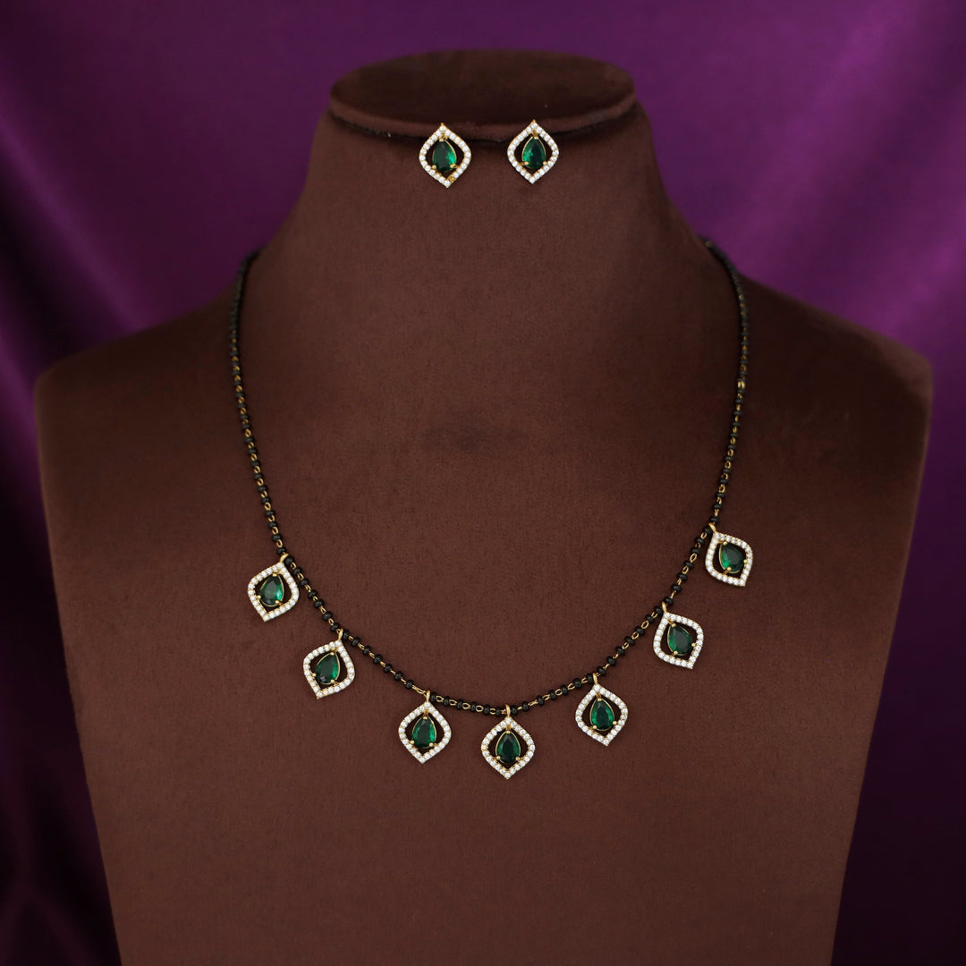 Armita Drop Glossy Mangalsutra With Stud