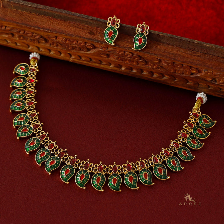 Aarya Devika Neckpiece With Earring