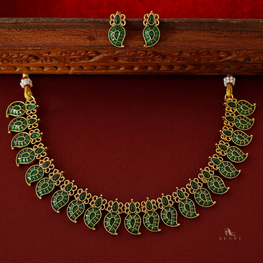 Aarya Devika Neckpiece With Earring