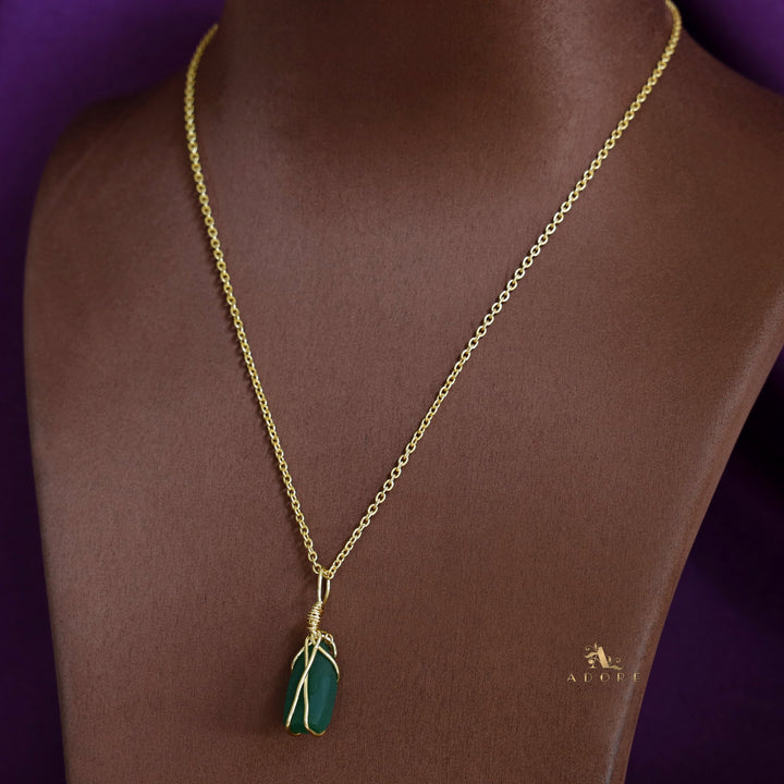 Zinnia Binded Raw Stone Neckpiece