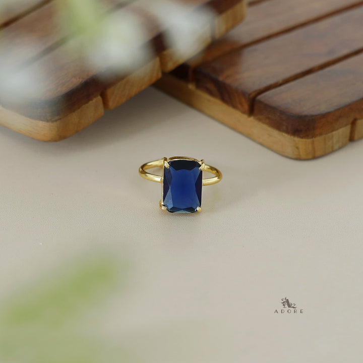 Rinza 4 Claw Glossy Rectangle Ring
