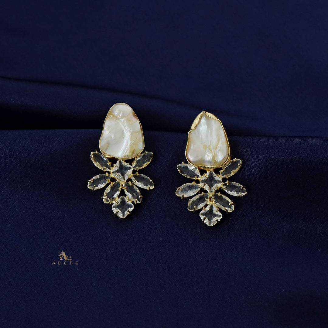 Resilea Glossy Floral Baroque Earring