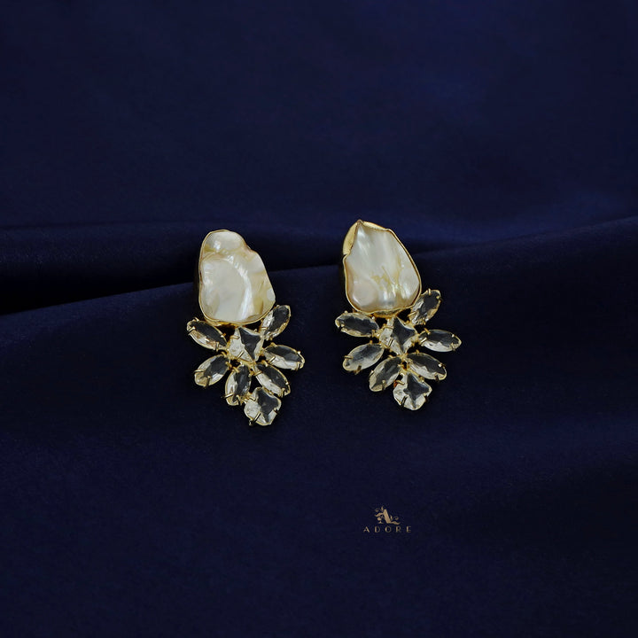 Resilea Glossy Floral Baroque Earring