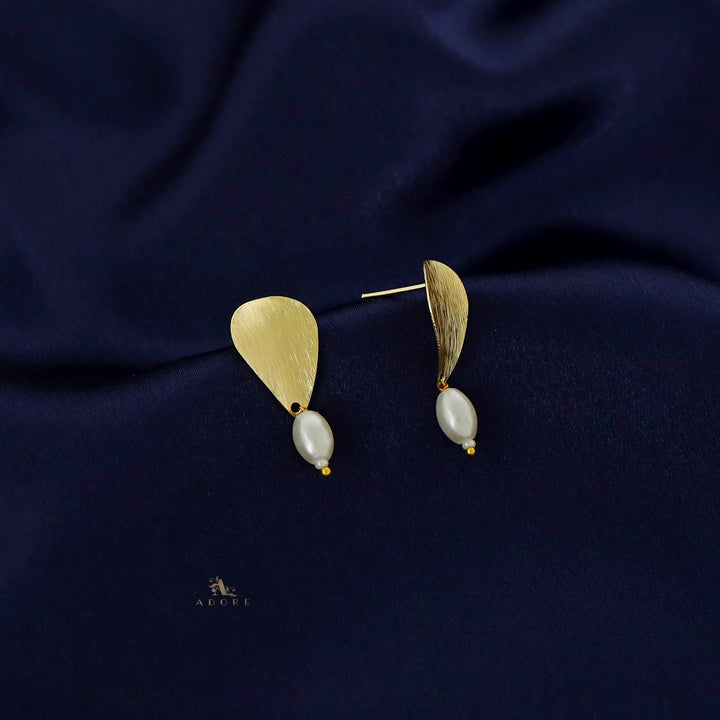 Golden Textured Leaf + Pearl Earring