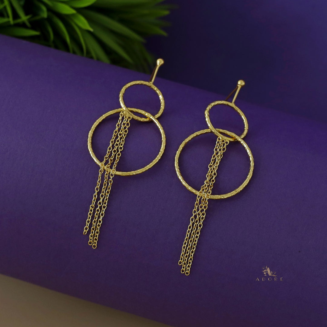 Arielle Dual Golden Hammered Circle Chain Earring