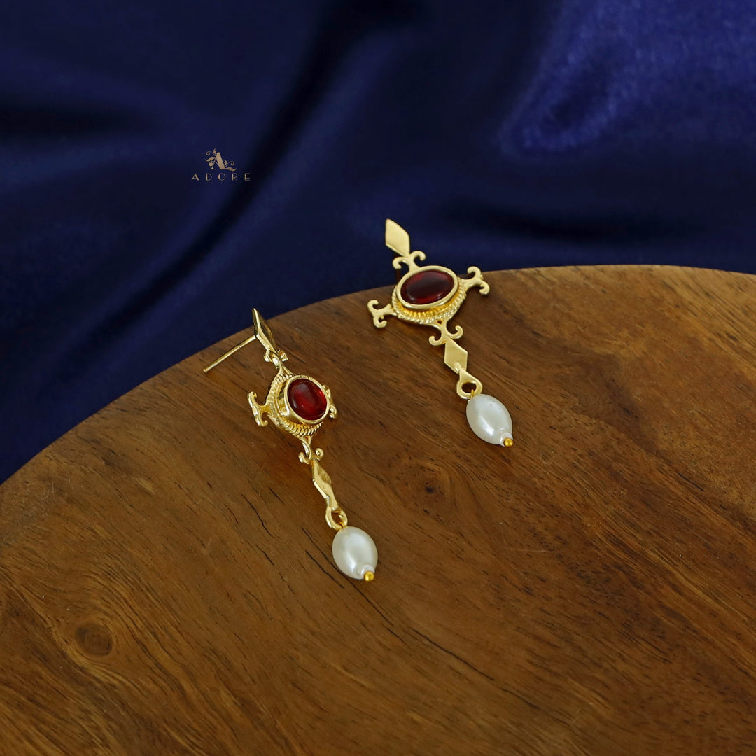 Tamzin Oval Pearl Earring