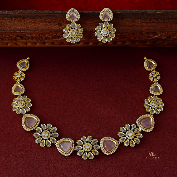 Premium Curvy Triangle Flower Neckpiece With Earring