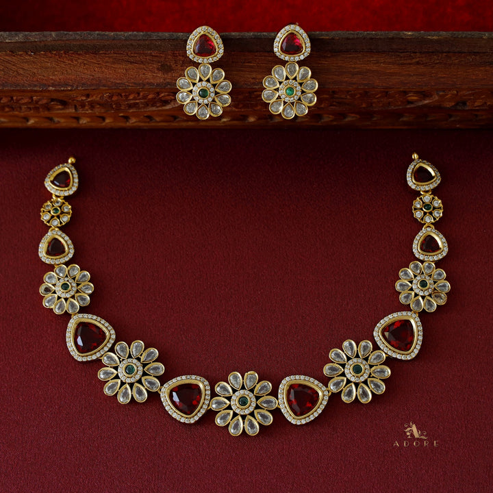 Premium Curvy Triangle Flower Neckpiece With Earring