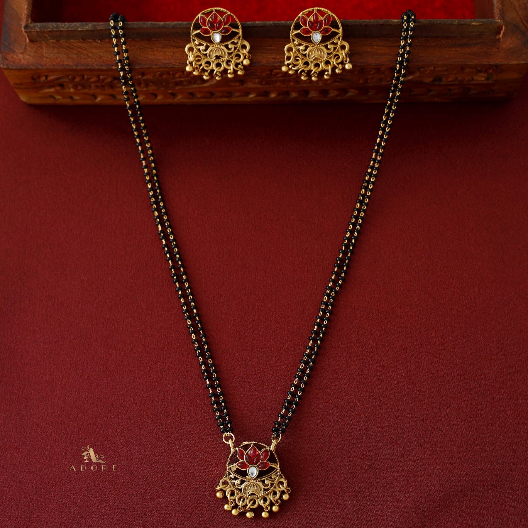 Kavya Aruna Reversible Mangalsutra with Earring Adore By Priyanka