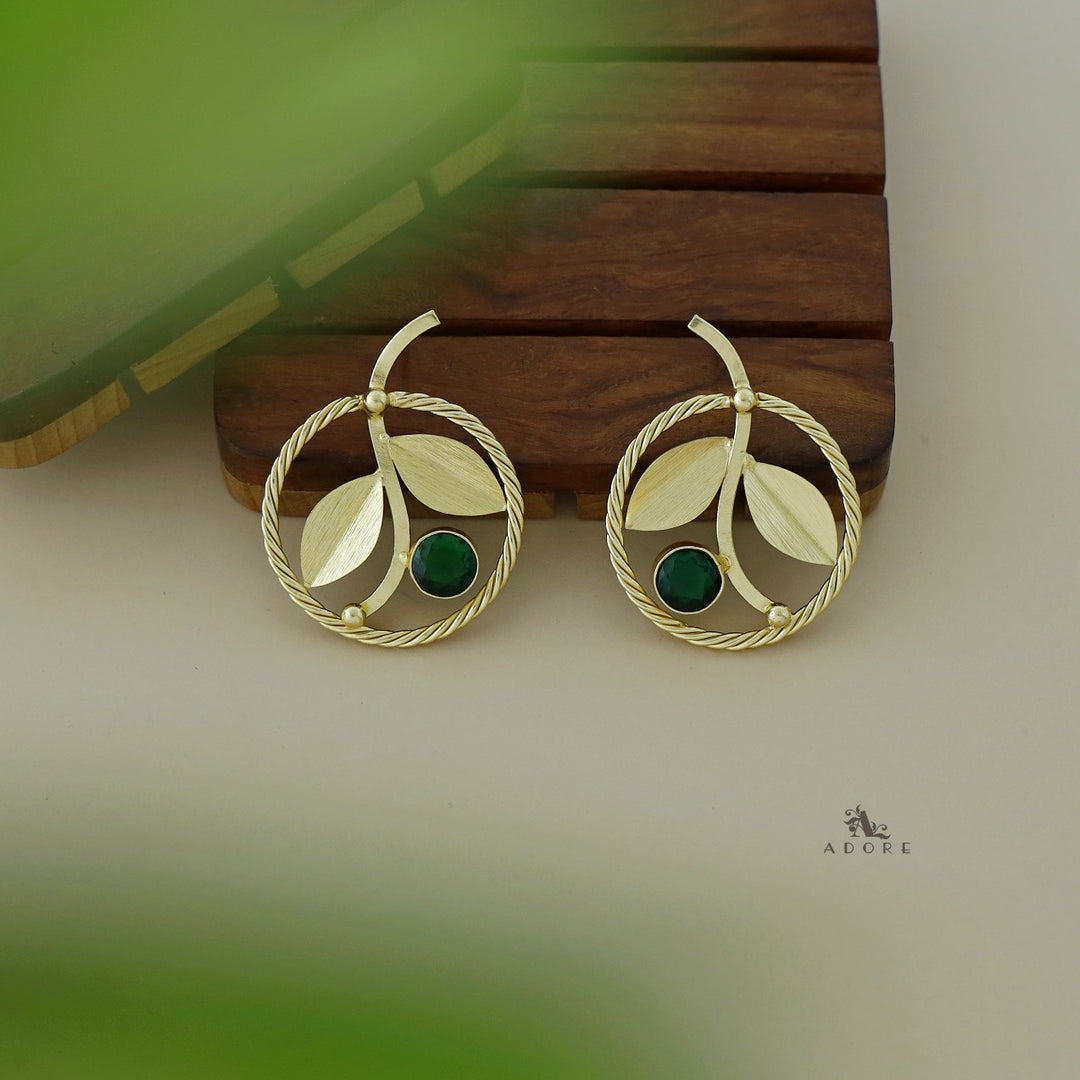 Bieta Leafy Twisted Round Glossy Earring