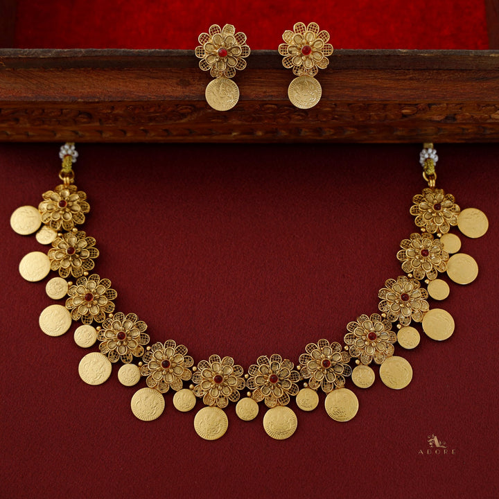 Vimala Flower Kashi Neckpiece With Earring