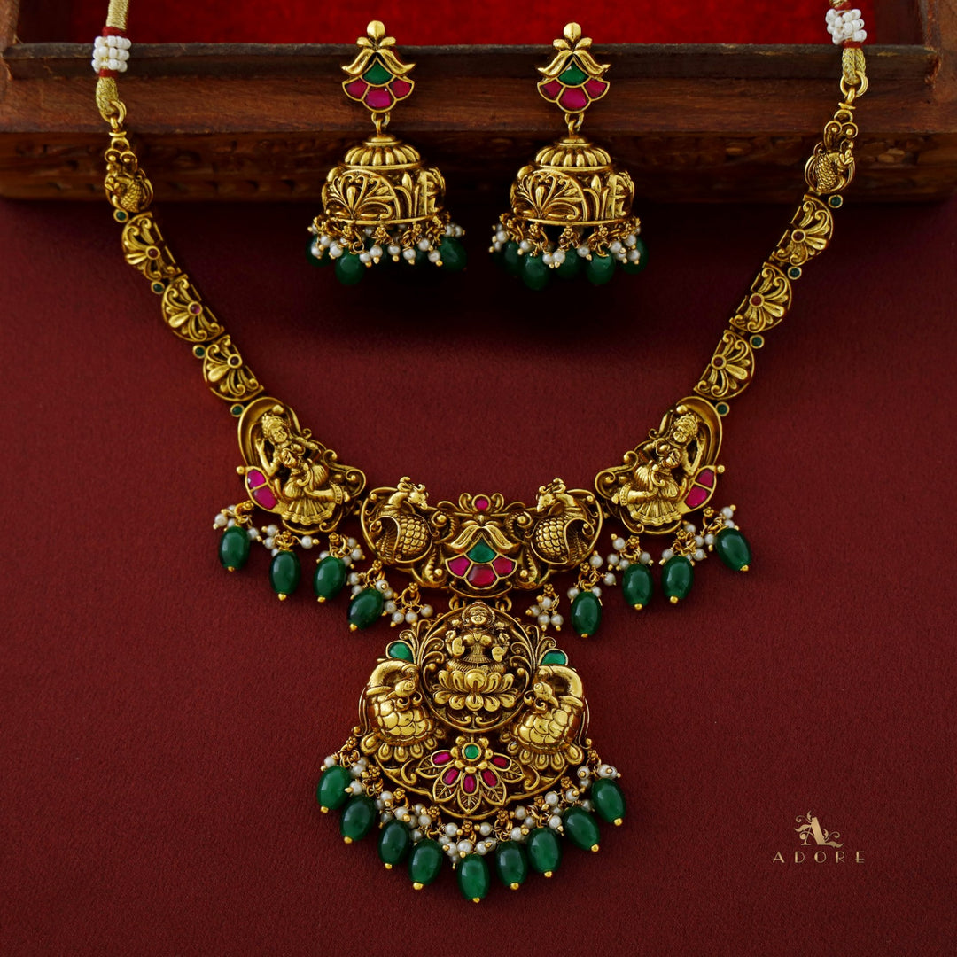 Annapurna Neckpiece with Earring