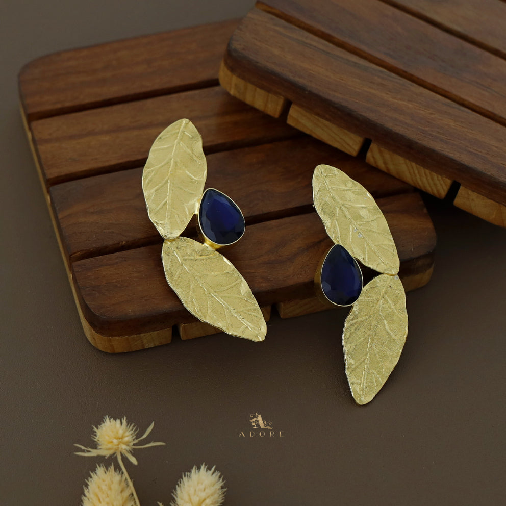 Izza Golden Leafy Glossy Stone Earring