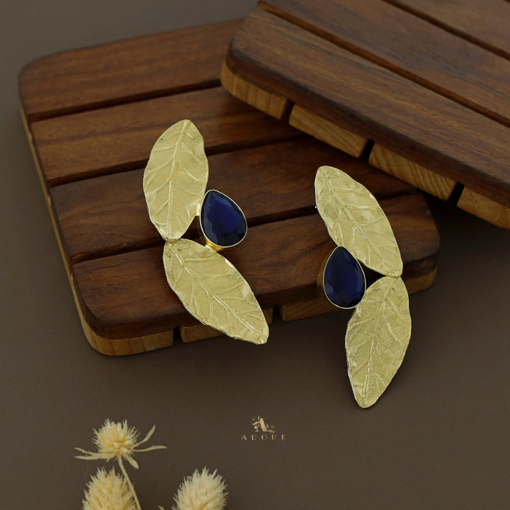 Izza Golden Leafy Glossy Stone Earring