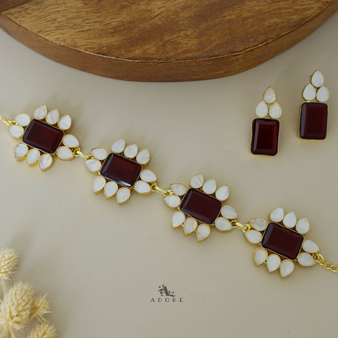 Dareia Flower MOP Rectangle Short Neckpiece with Earring