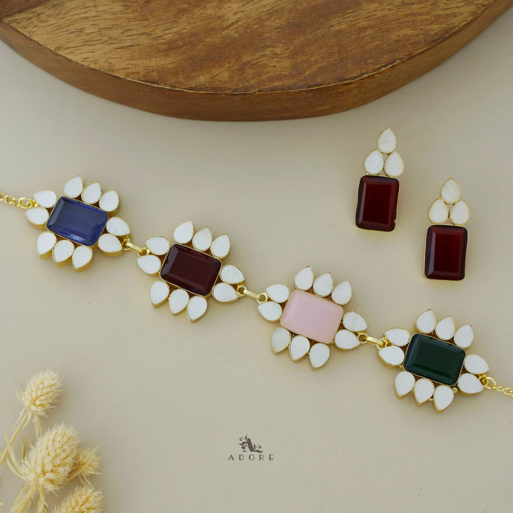 Dareia Flower MOP Rectangle Short Neckpiece with Earring