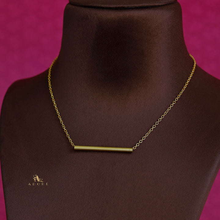 Golden Stick Short Neckpiece