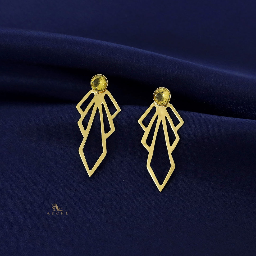 Lavenka Golden Arrow Round Stone Earring