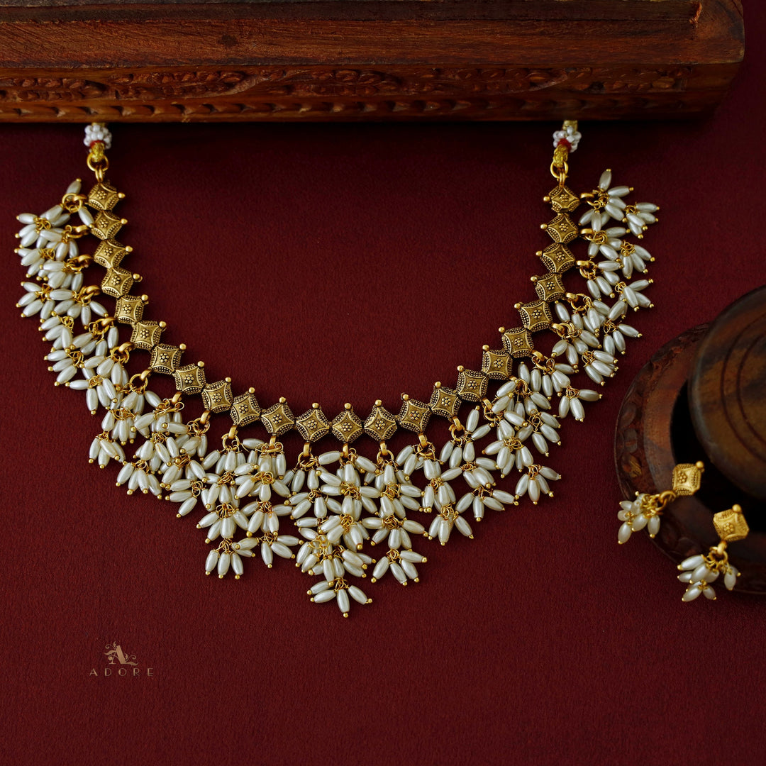 Asthra Rice Pearl Short Neckpiece with Earring